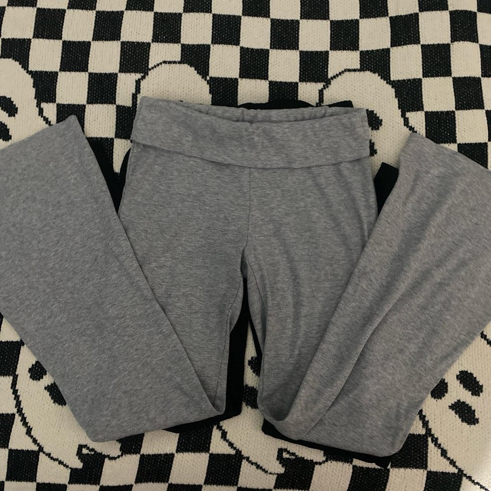 Grey and black low rise flare leggings